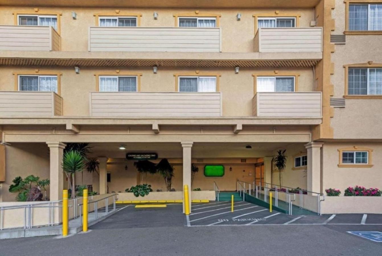 University Inn & Suites Berkeley Exterior photo