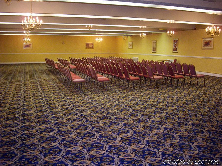 University Inn & Suites Berkeley Facilities photo